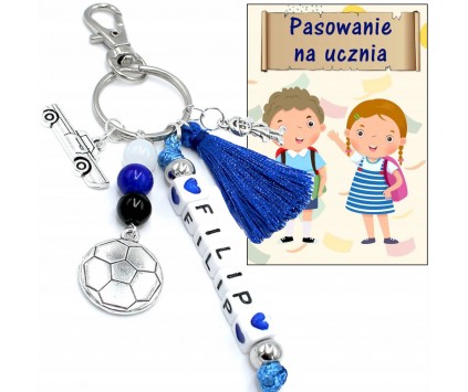 BRELOK IMIE PREZENT NA PASOWANIE NA UCZNIA ŚLUBOWANIE PAMIĄTKA UCZEŃ